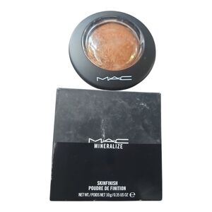 MAC Cosmetics Mineralized Skin Finish Gold Deposit NEW